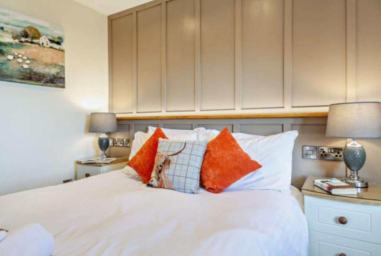 Lion Hotel & Studio Apartments Criccieth Exterior foto