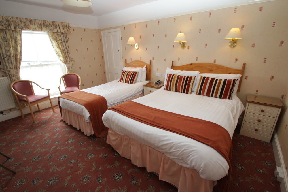 Lion Hotel & Studio Apartments Criccieth Exterior foto
