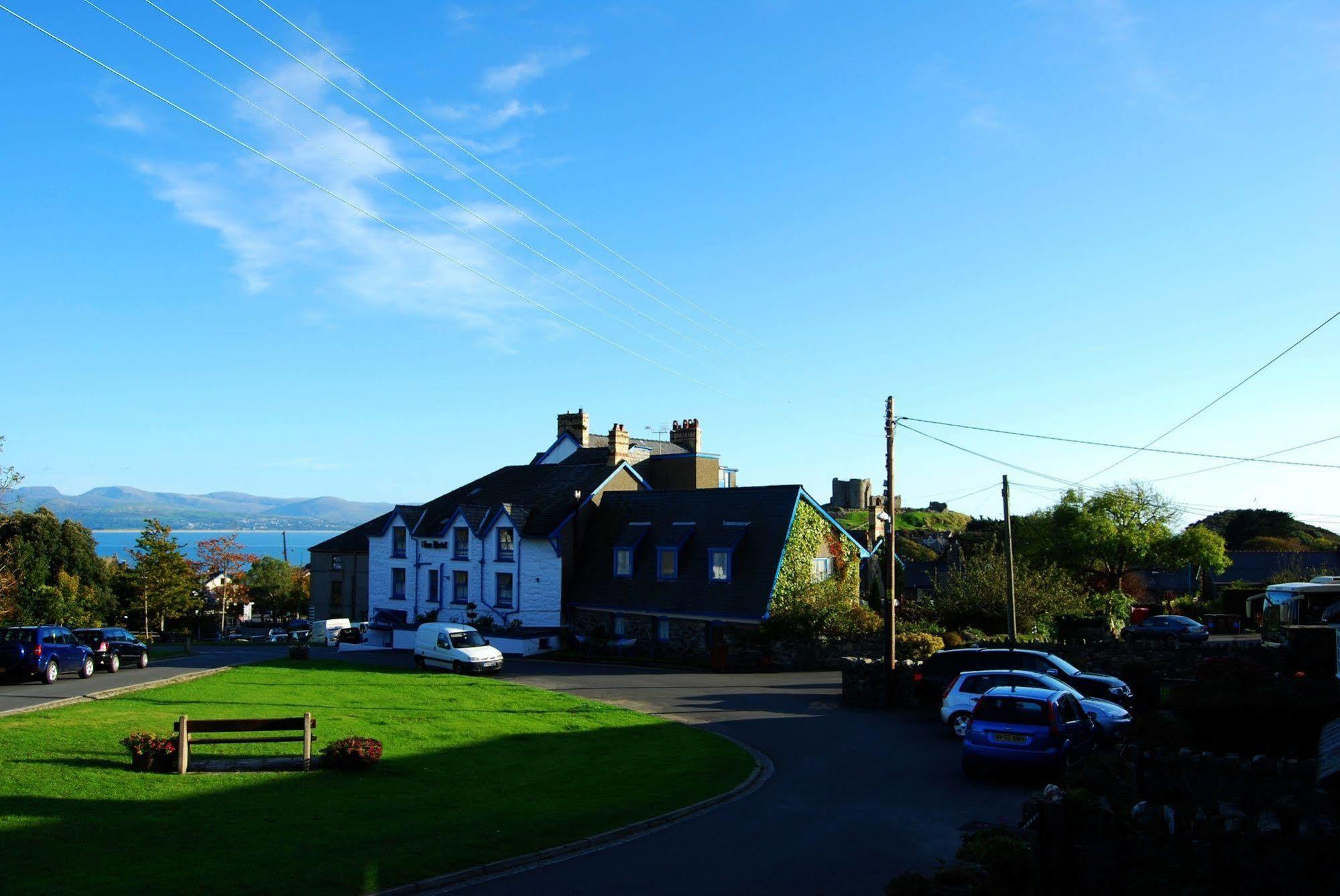 Lion Hotel & Studio Apartments Criccieth Exterior foto